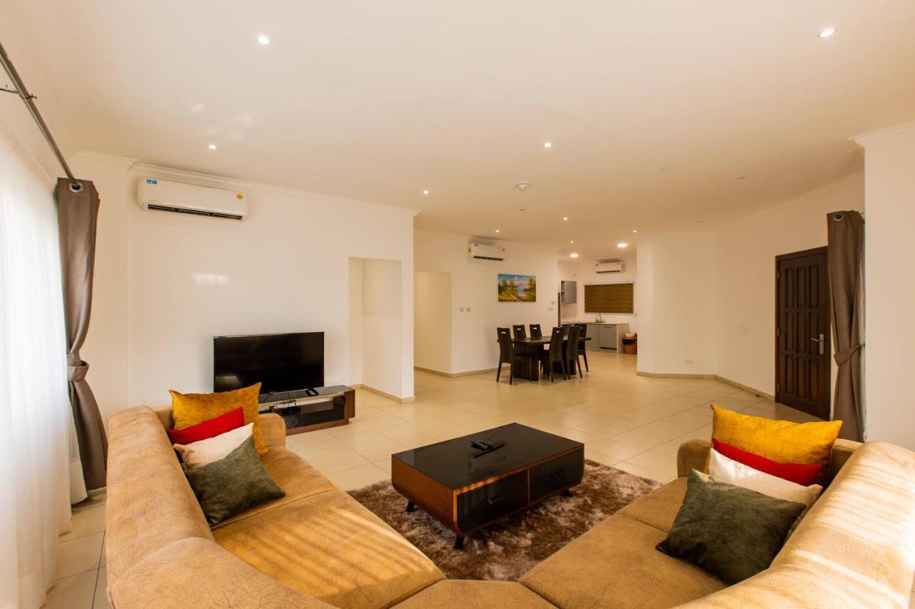 Accra Fine Suites - Holi Flats Airport Residential Exterior foto
